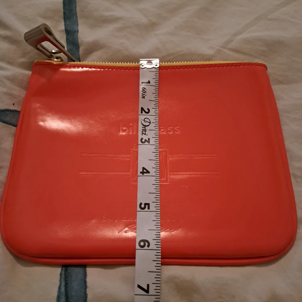 Bill Blass Orange Glossy Cosmetic Makeup Bag Pouch Vintage Collectible‎